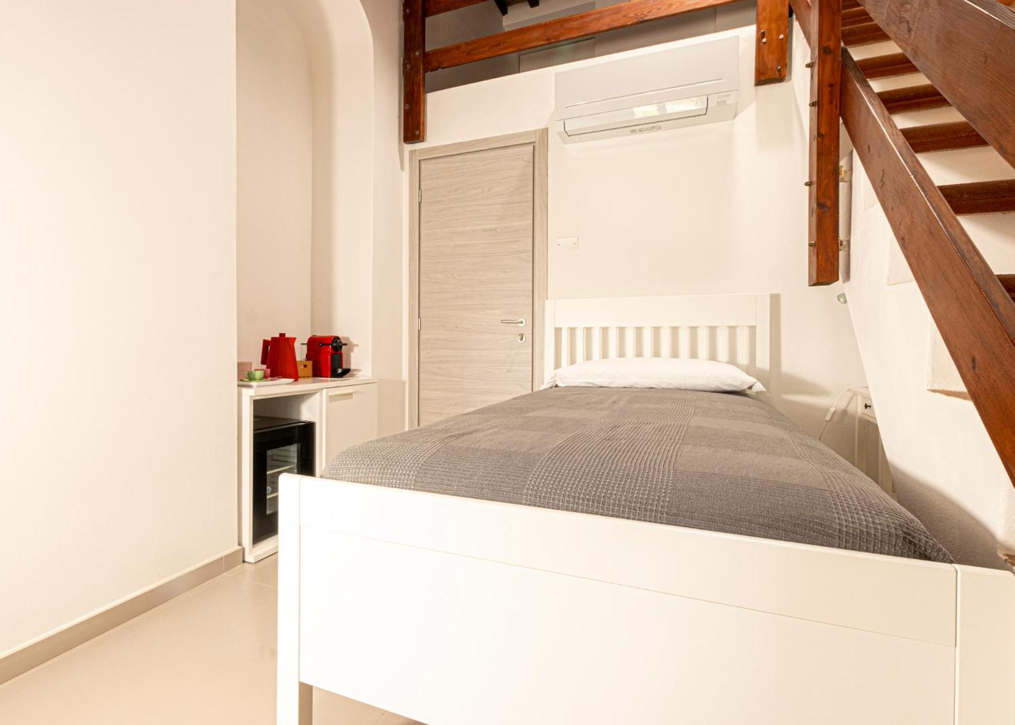 B&B Villa Costanza Lacona Esterno foto